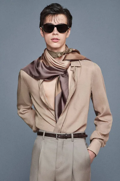 Look 23